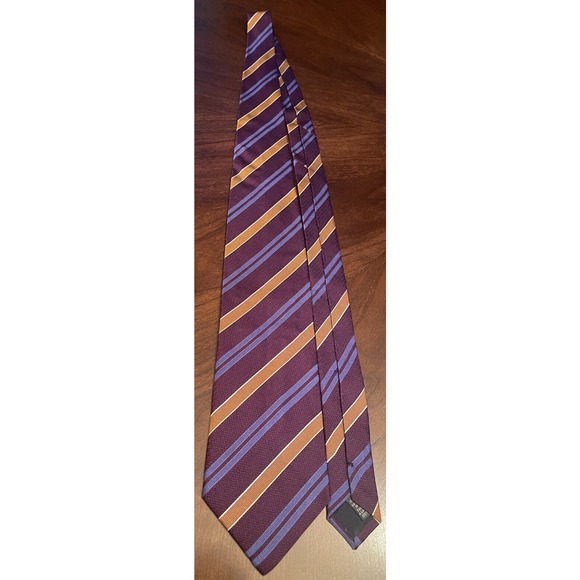 J.P Tilford Hand Made 100% Silk Men’s Neck Tie Made In Italy - Picture 3 of 9